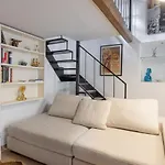 Musician Apartment Colosseo