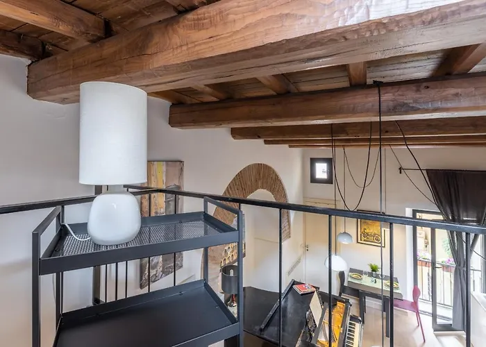 Musician Apartment Colosseo