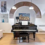 Musician Apartment Colosseo